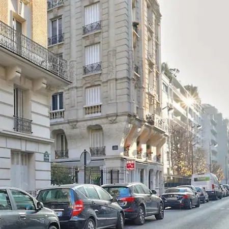 Cozy 2br Flat In Charming Auteuil Apartmán